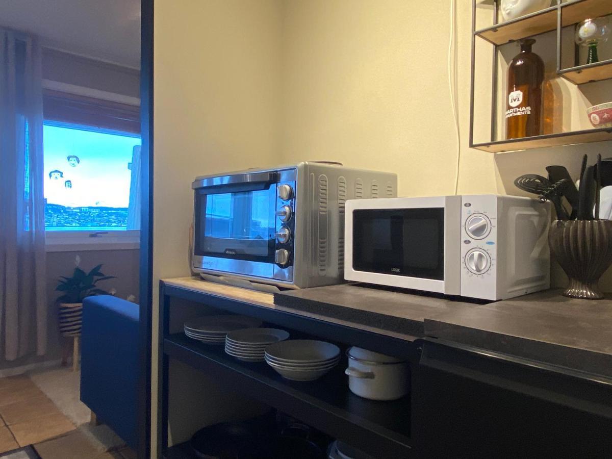 Polar Cozy Apartment - With View And Free Parking Тромсе Екстер'єр фото
