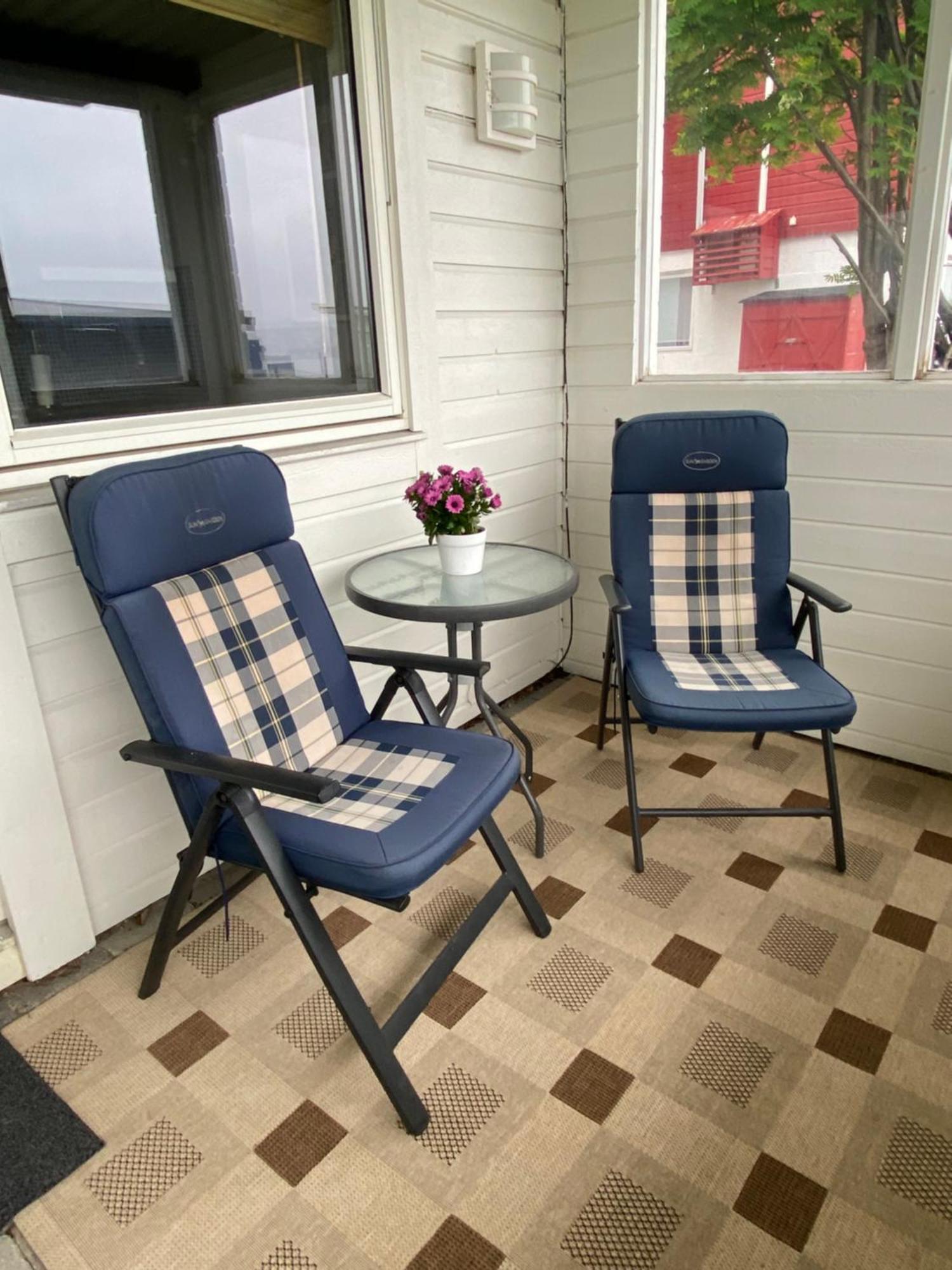 Polar Cozy Apartment - With View And Free Parking Тромсе Екстер'єр фото